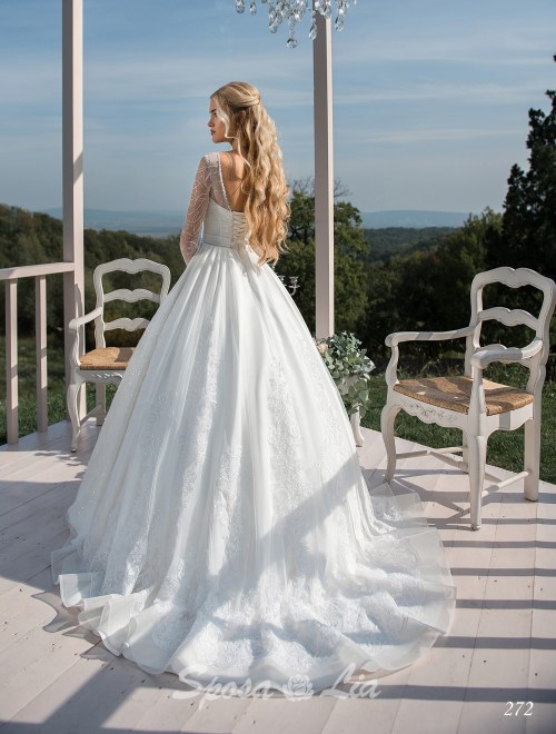 https://www.sposa-lia.com/images/stories/virtuemart/product/272       (3).jpg